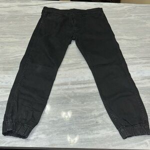 Men’s black Levi strauss & co ,original riveted , W34-L30 513TM